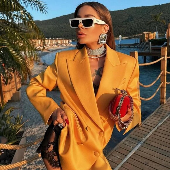 Celine Accessories - 🕶️ New Celine CL40214U 25A Sunglasses - Ivory Frame, Smoke Lenses